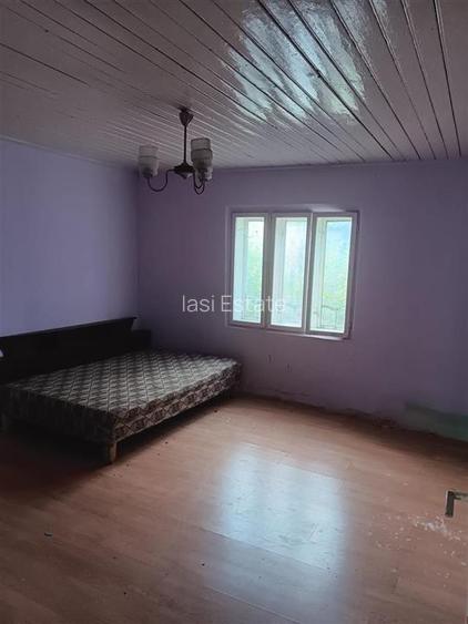 Zona Vorovesti str Principala TEREN 1200mp cu CASA batraneasca 64mp toate utilit - 7