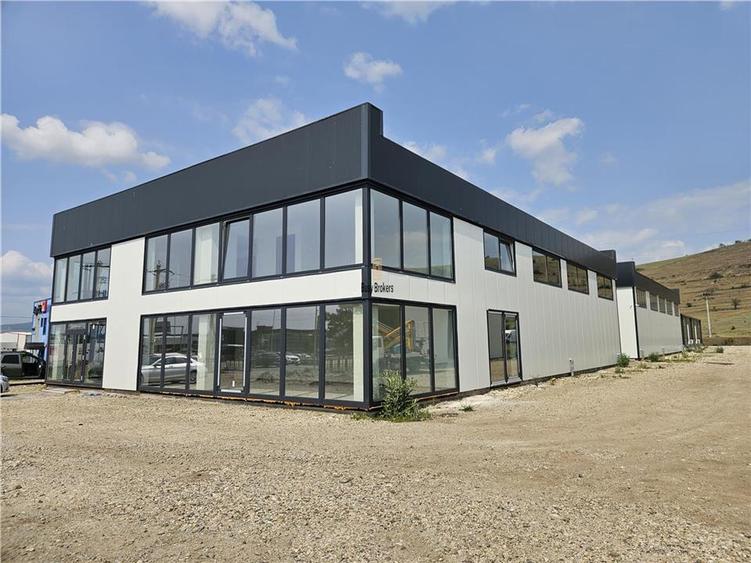 Spatiu 650 mp - Showroom Comercial - Depozitare