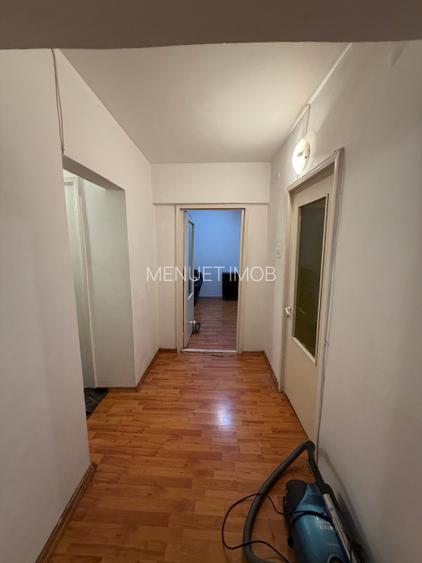 Apartament 2 camere,Piata Noua,etaj 2 - 10