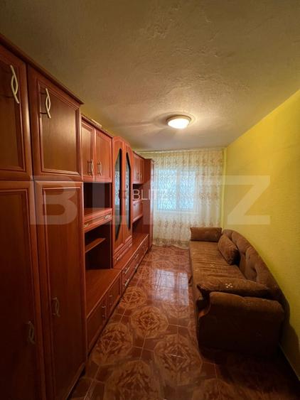 Apartament 2 camere, decomandat, 41 mp, Plopilor - 2