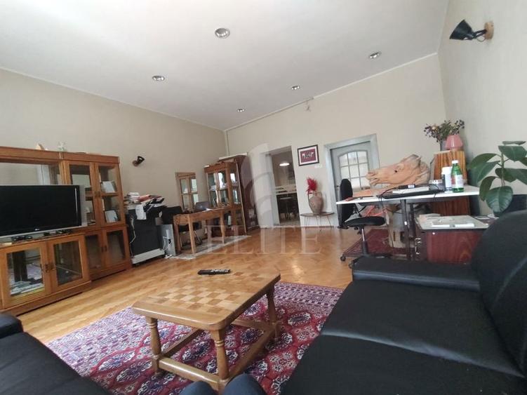 Apartament 2 camere în zona Tribunal