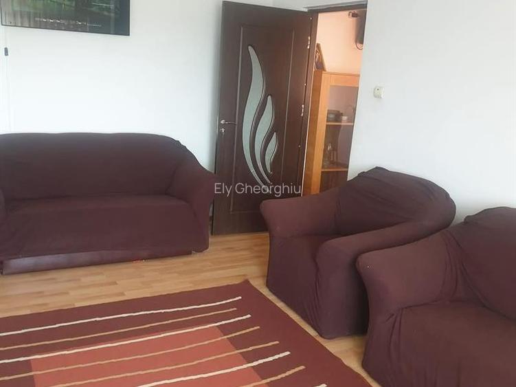 Apartament cu 3 camere Calafat - 5