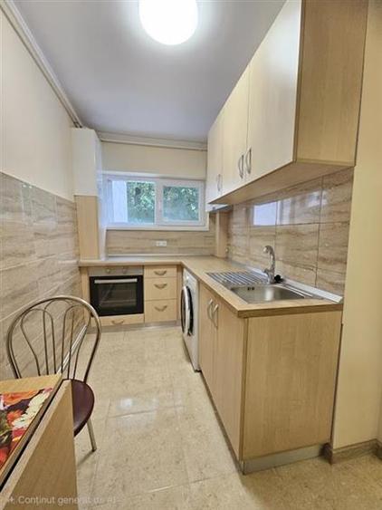 Apartament 2 camere Dambu etaj 2 renovat recent