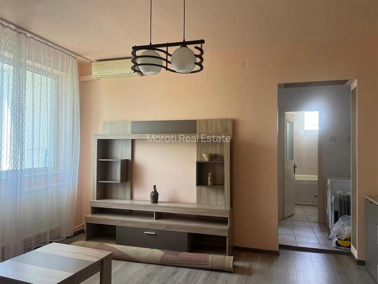 Apartament 3 camere Brad - 3