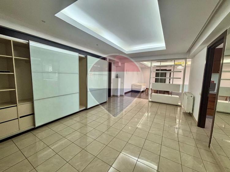Apartament Premium | 250 mp | 3 Dormitoare | 2 Terase | 2 Parcari