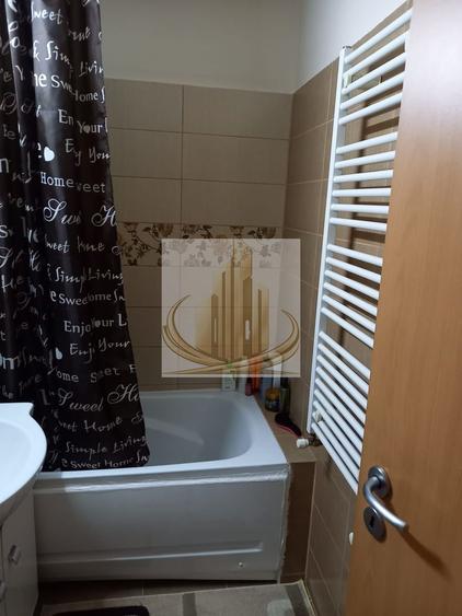 Apartament de vânzare – 3 camere,  Aradului Piața Verde