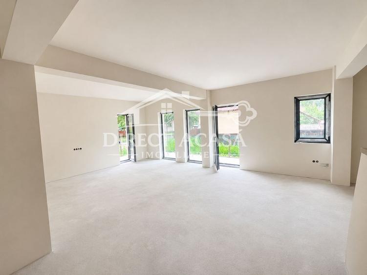 Apartament nou 3 camere 93 mp utili, terasă 18 mp și garaj - Unirii