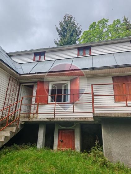 Cabană de vânzare în Muntele Băișorii – Zona Jera