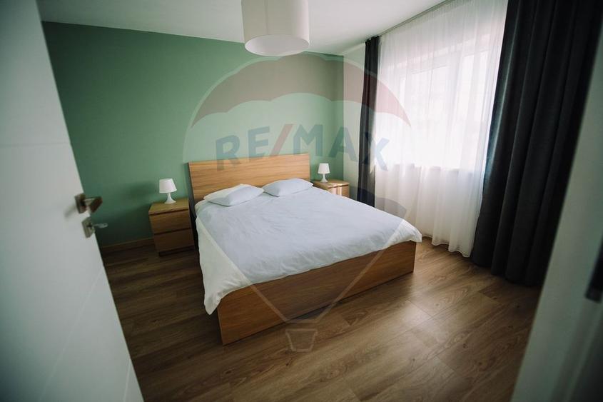 De vânzare Apartament  2 Camere Penthouse+ Parcare   Făcliei