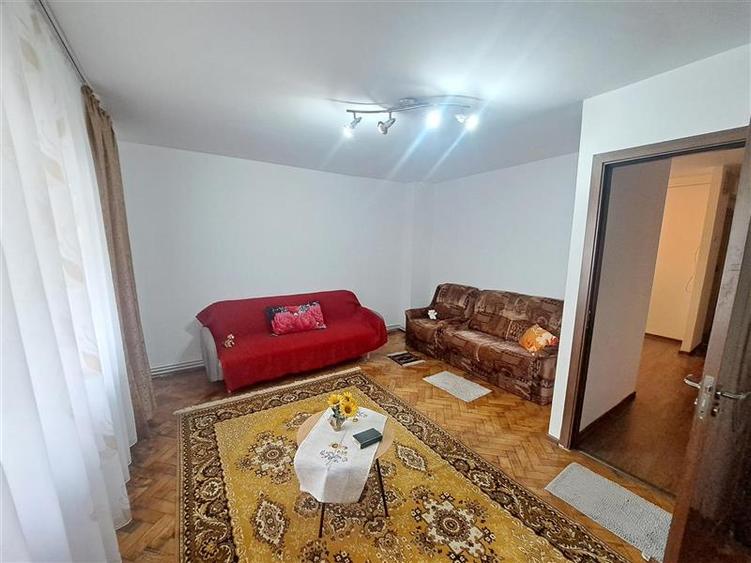 2 CAMERE, DECOMANDAT, CENTRALA TERMICA, COMPLEXUL STUDENTESC!