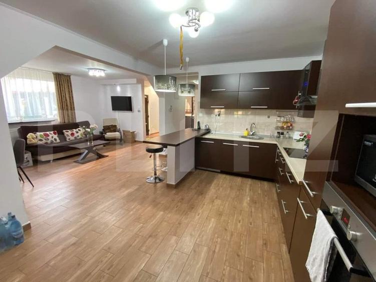 De vanzare Casa , 125 mp , zona Martinesti