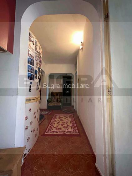 Apartament cu 4 camere, 80 mp, decomandat, strada Clujului - 9