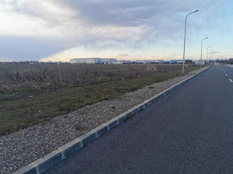 ROANDY-Teren ideal pentru investitie parc Vest