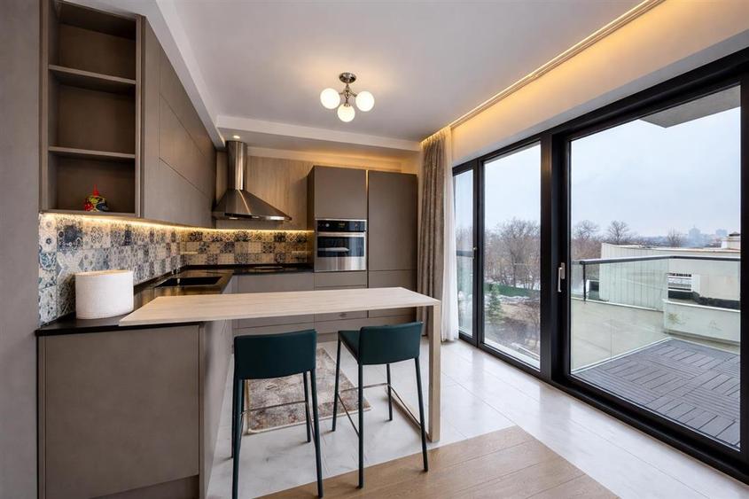 3 ROOMS HERASTRAU PARK  2 PARKING