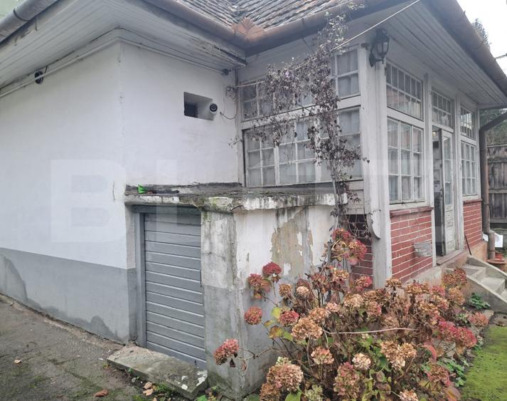 Casă cu Potențial în Brașov – Ideală pentru Locuință sau Afacere