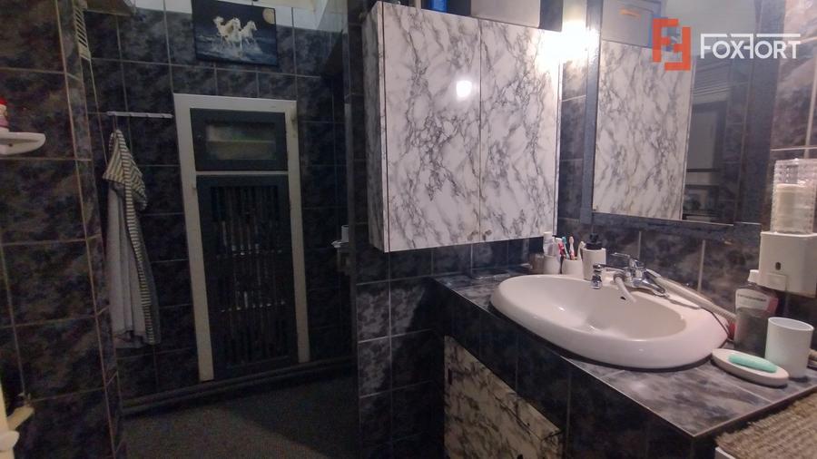 COMISION 0% Apartament 4 camere, Zona Centrala - Boxa si pivnita la subsol