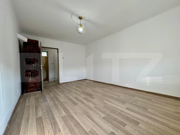 Apartament 2 camere + un teren 45 mp - zona Louis Pasteur