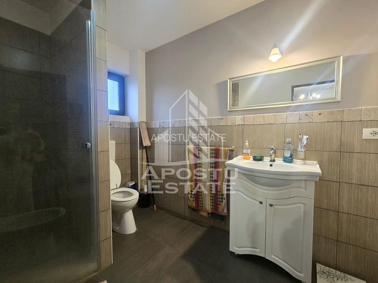 Casa individuala de vanzare si restaurant cu predare la cheie, Sag, COMISION 0 - 28