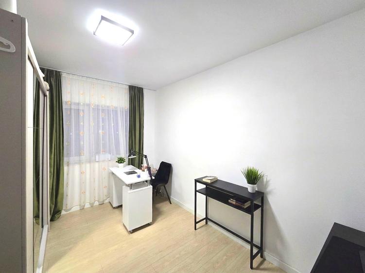 Apartament 3 camere, 2 bai, 69 mp, terasă 15 mp, parcare – Eroilor