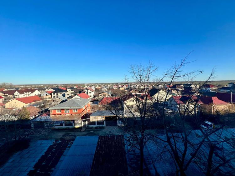 Apartament luminos 3 camere, 2 băi, parcare - 30