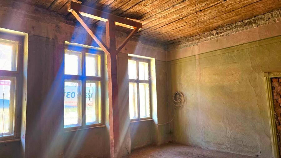 Apartament medieval de vânzare – 72 mp | Cetatea Sighișoarei (UNESCO) | Str. Her - 6