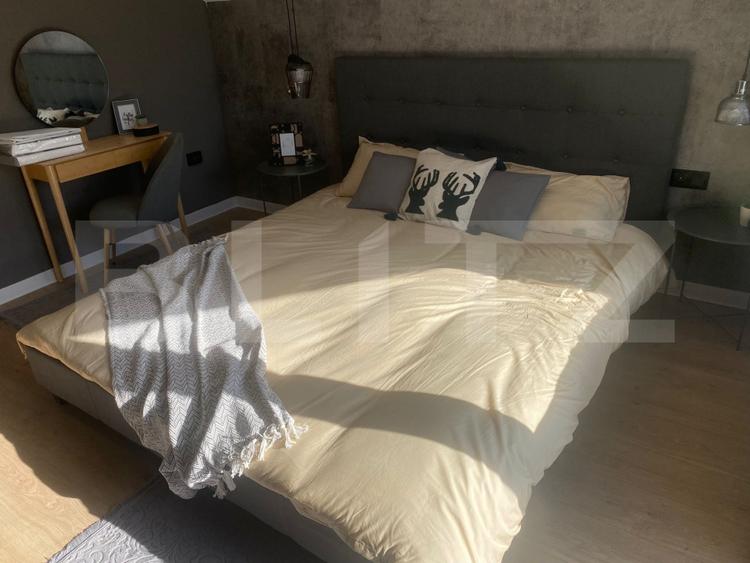 Apartament cu 3 camere, 90 mp, cu parcare si boxa la subsol, in zona Teilor