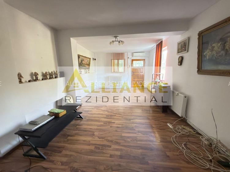 CASA INDIVIDUALA CU POTENTIAL COMERCIAL – CATELU, STRADA INDEPENDENTEI - 7