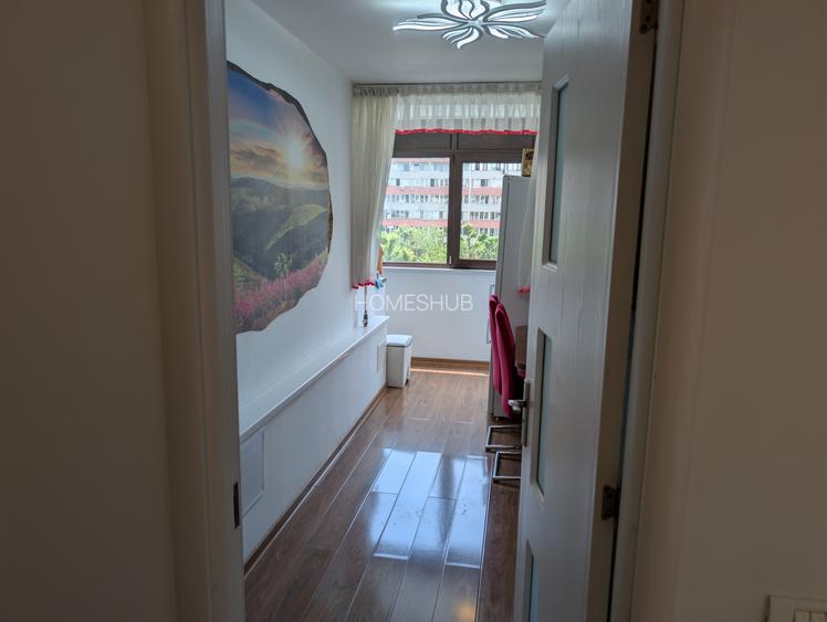 Apartament 3 Camere Modern metrou în fața blocului - 5