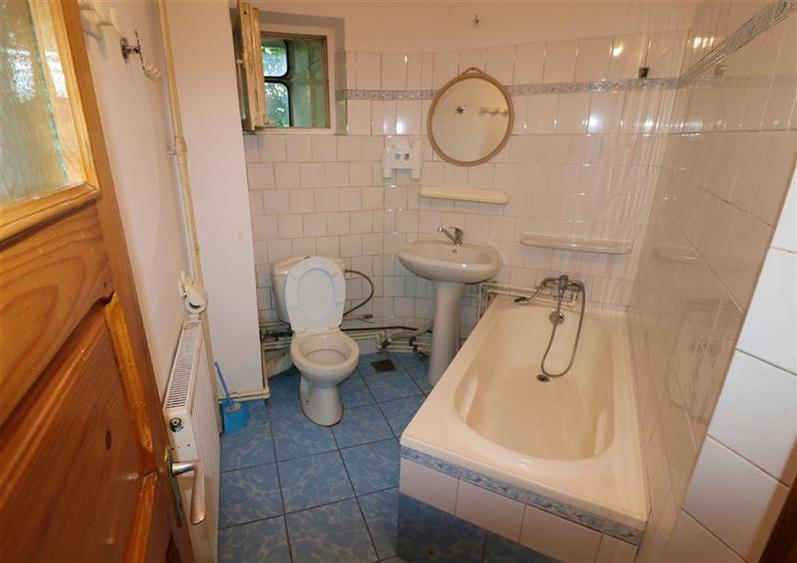 Apartament de 3 camere decomandat, 75mp, Nicolina Rond Vechi