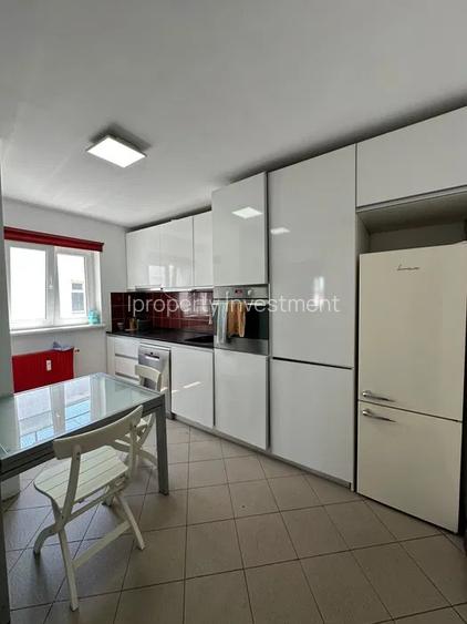 Închiriere Apartament 3 camere în Tineretului Prox. Metrou - 2