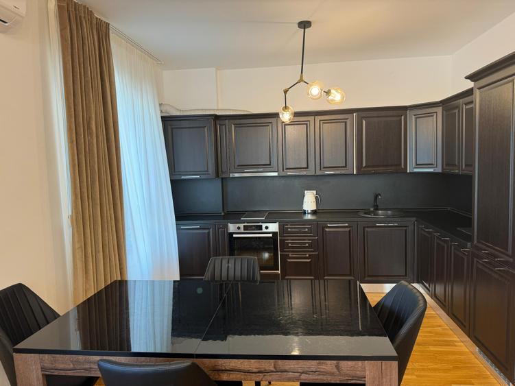 Apartament 3 camere Luxuria Residence-loc de parcare subteran