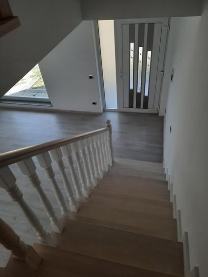 Duplex Burdujeni de vanzare