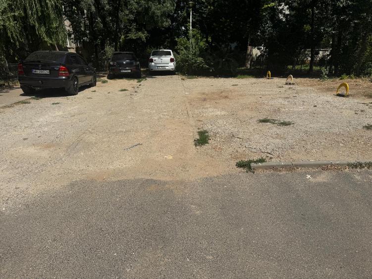 Teren Intravilan 256 mp | Front 14m | Zona Petre Ispirescu - Sublocotenent Popa