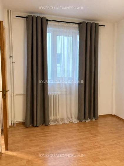 Apartament 3 camere, 50 mp, et 6 (metrou Lujerului)
