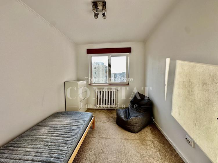 Apartament la etaj intermediar | 3 camere | Zona Big-Manastur - 9