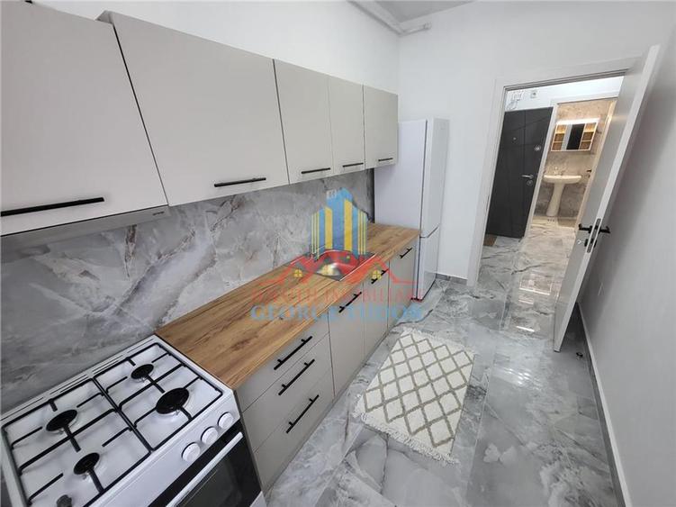 Inchiriere 2 camere Militari Residence Parcare privata