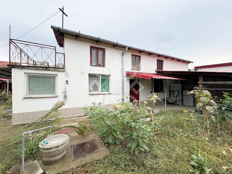 Casa si spatiu de productie in Iosia, teren 839 mp