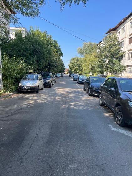 4 camere, direct proprietar, zona Obor, 85m2, 1984, centrala gaz, izolat termic