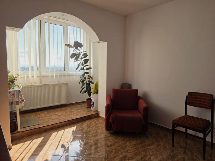 Astra zona școala 7 strada Apollo apartament 3 camere Liber la vânzare