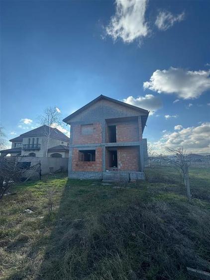 Casa Cimpinianca, LA ROSU, 226 mp construiti, 377 mp teren
