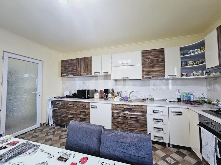 Casa individuala | 227 mp | Mobilata | Toate utilitatile | Cetate