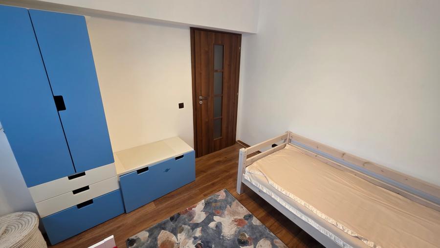 PANTELIMON, Delfinului. in Rond, apartament 3 camere, loc parcare,
