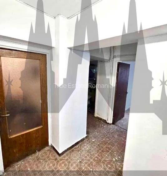 Apartament de vanzare in imobil dupa '80 cu loc de parcare in curte - 9