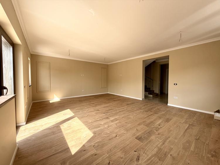 Duplex elegant, 4 camere, 155 mp utili, 300 mp teren - Dumbravita