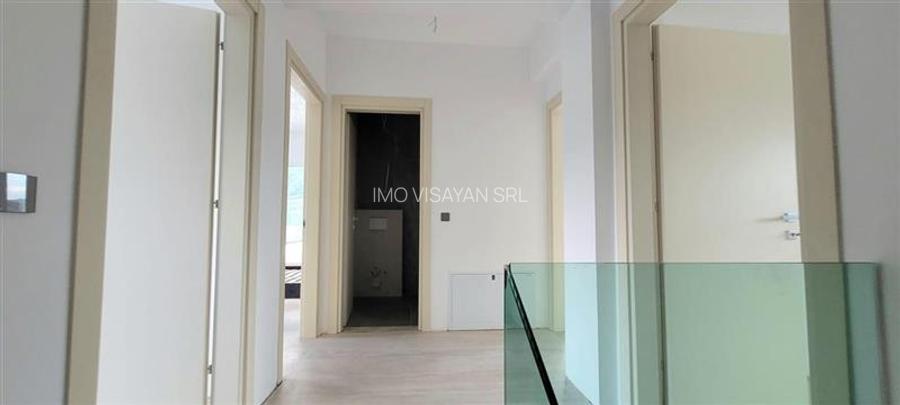imobil de lux,piscina,garaj,Cisnadie,la 10 km de SB,comision 0 - 14