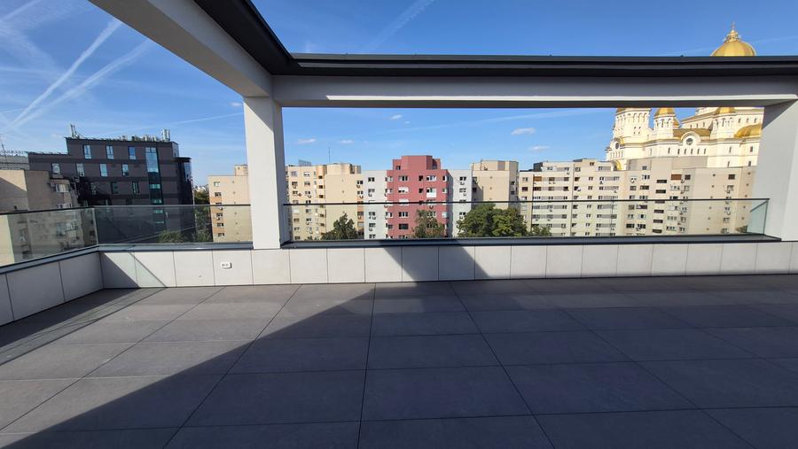 PENTHOUSE CU SCARA INTERIOARA 5 CAMERE MOBILAT ULTILAT LUX - BLOC NOU FINALIZAT
