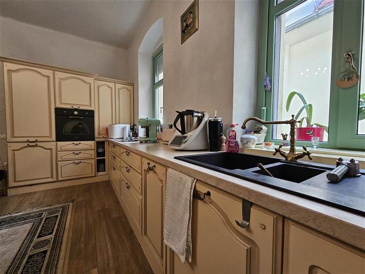 Apartament deosebit cu 3 camere str. Castelului