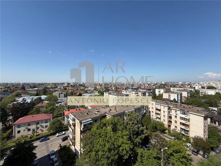 Apartament 2 camere, 2 balcoane, in Ploiesti, zona Catedrala