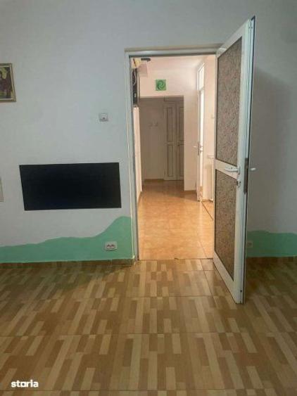 Apartament 2 camere decomandat - zona Obor