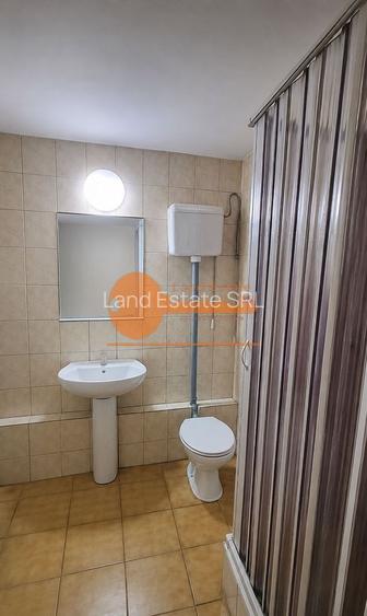 Apartament cu 4 camere in zona Gorjului - 9